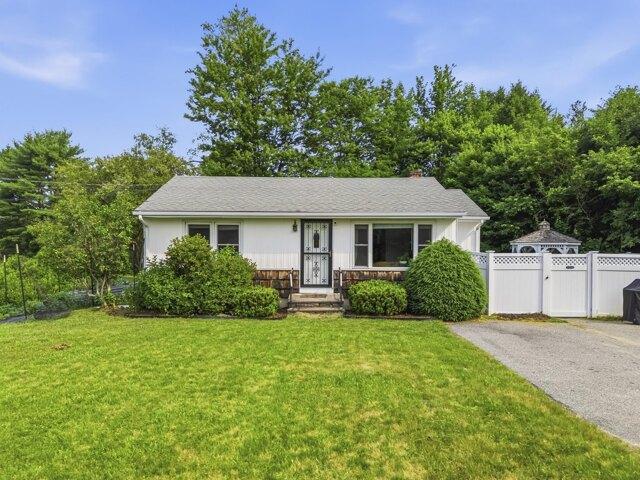 House for sale in Lisbon, Maine