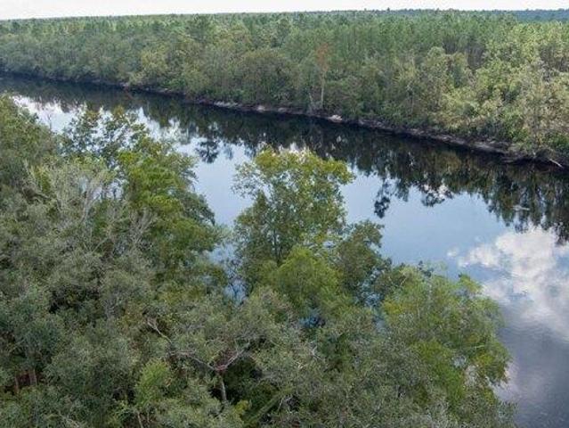 House for sale in Live Oak, Florida