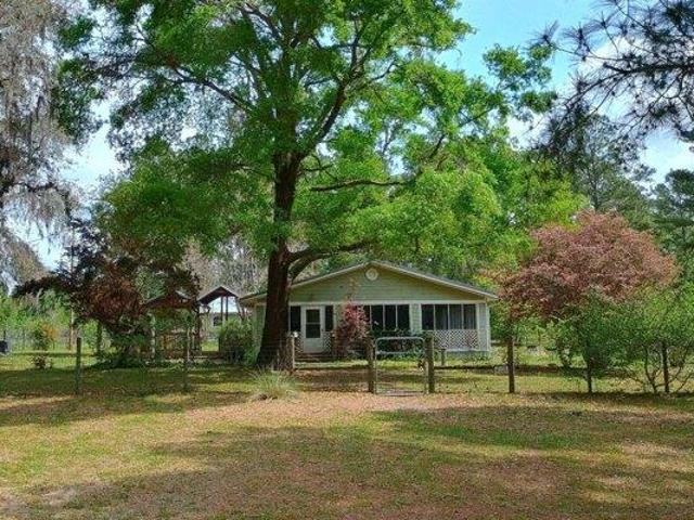 House for sale in Live Oak, Florida