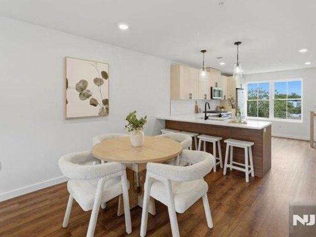 House for sale in Lodi, Bergen County