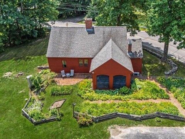 House for sale in New Hampshire