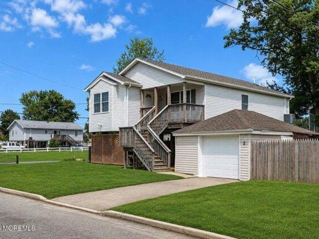 House for sale in Monmouth, New Jersey
