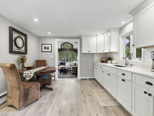 House for sale in Dracut, Middlesex County