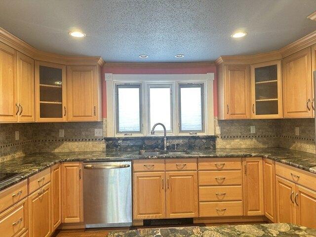 House for sale in Hampden, Massachusetts