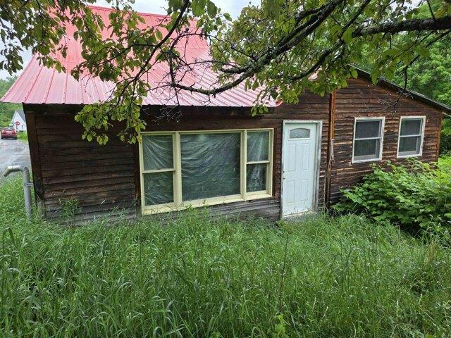 House for sale in Gilman, Vermont