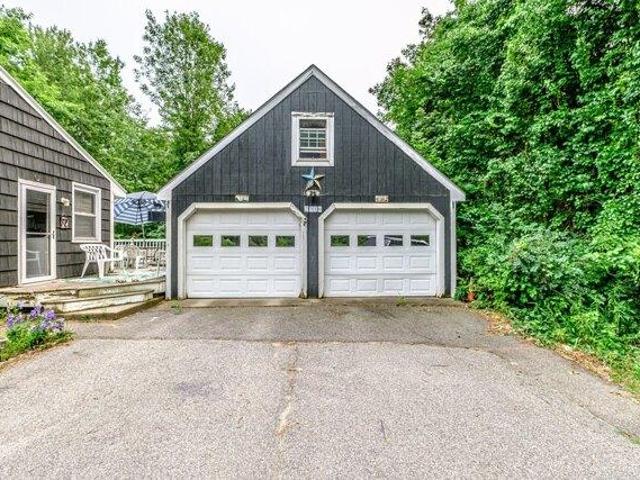 House for sale in Maine