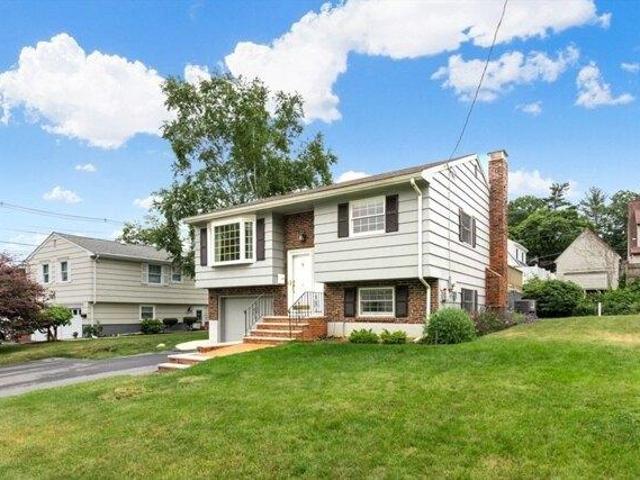 House for sale in Lynnfield, Massachusetts