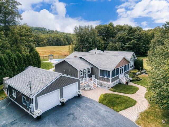House for sale in Manchester, Maine