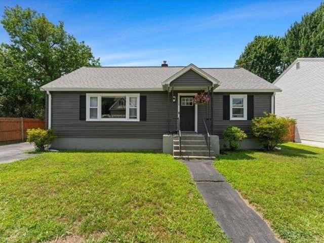House for sale in New Hampshire