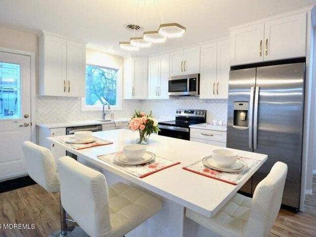 House for sale in Whiting, New Jersey
