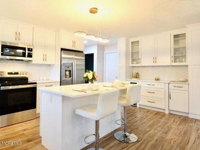 House for sale in Whiting, New Jersey
