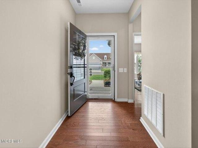 House for sale in Whiting, New Jersey
