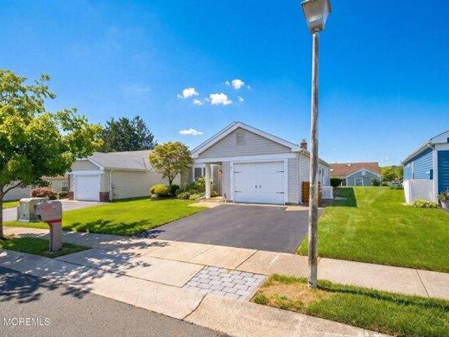House for sale in Whiting, New Jersey