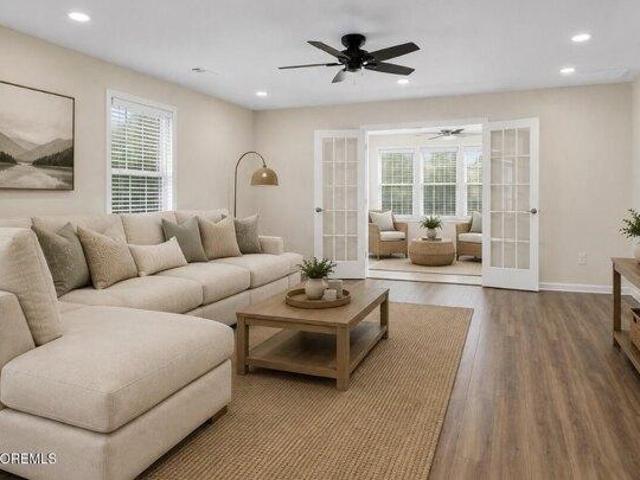 House for sale in Whiting, New Jersey