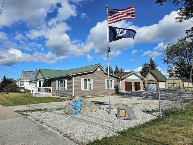 House for sale in Manistique, Michigan
