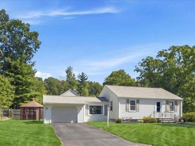 House for sale in Mansfield, Bristol County