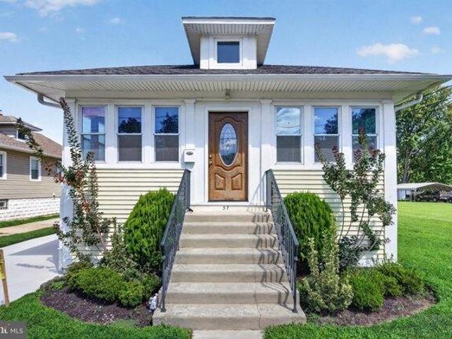 House for sale in Maple Shade Township, Burlington County