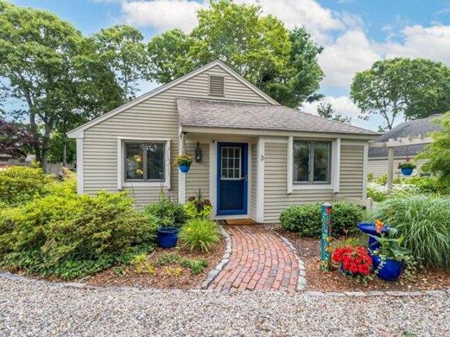 House for sale in Mashpee, Massachusetts