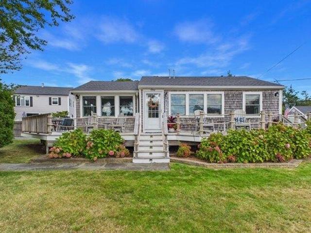 House for sale in Mattapoisett, Massachusetts