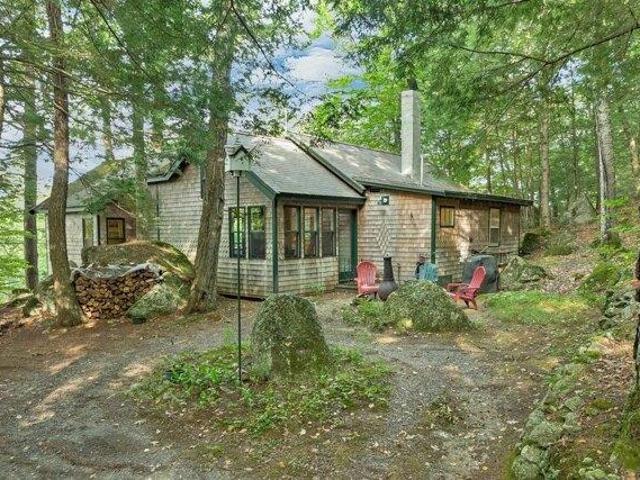 House for sale in New Hampshire
