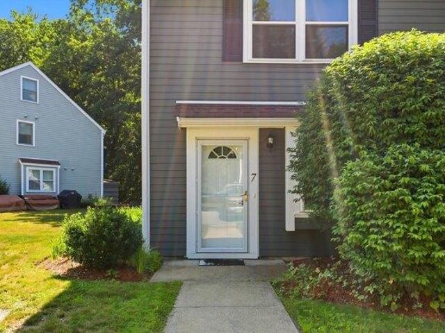 House for sale in New Hampshire
