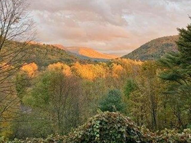 House for sale in Middletown Springs, Vermont
