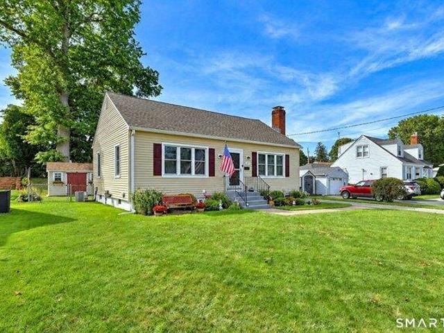 House for sale in Devon, Milford