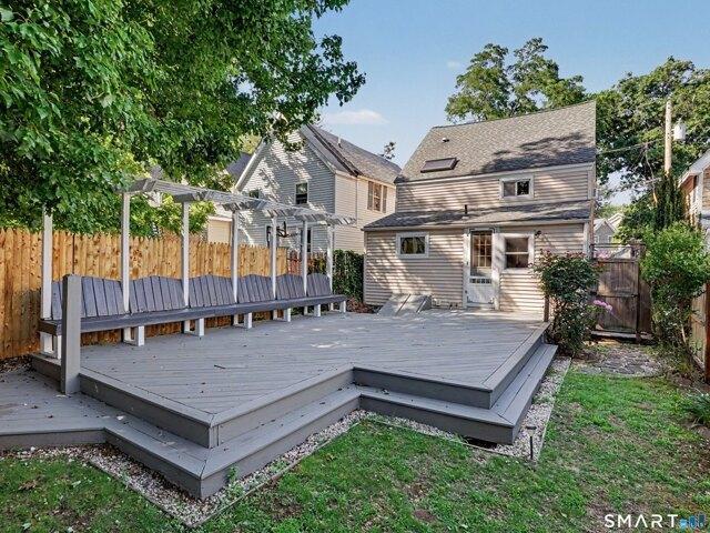 House for sale in Walnut Beach, Milford
