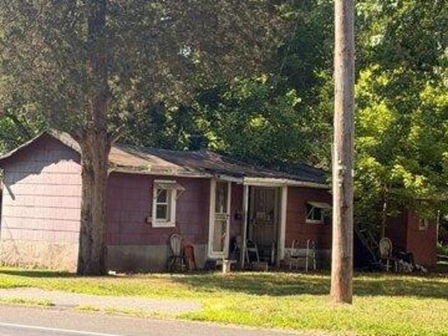 House for sale in Cedarville, New Jersey