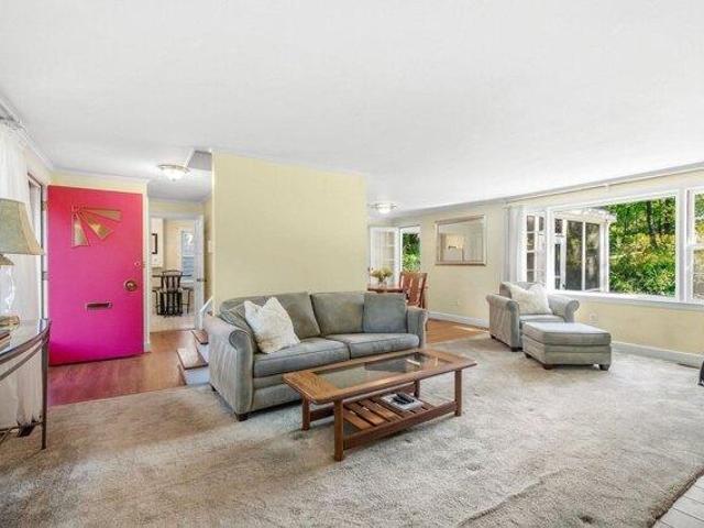 House for sale in Milton Village, Milton