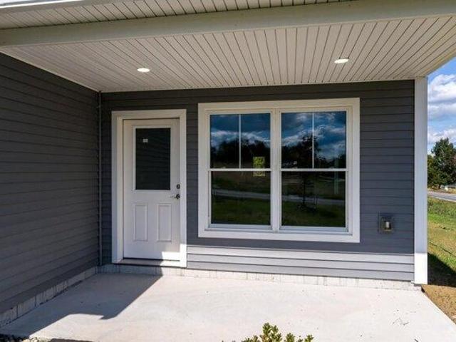 House for sale in North Monmouth, Monmouth