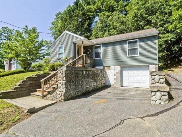 House for sale in Hampden, Massachusetts