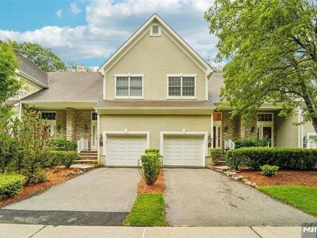 House for sale in Montvale, New Jersey