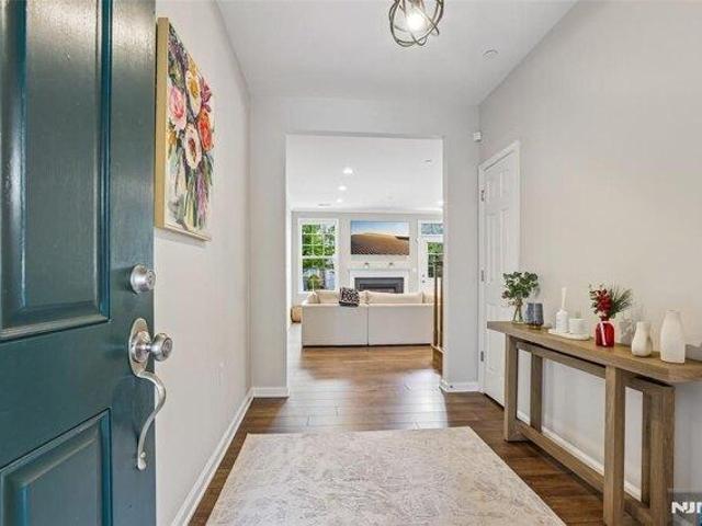 House for sale in Upper Montvale, Montvale