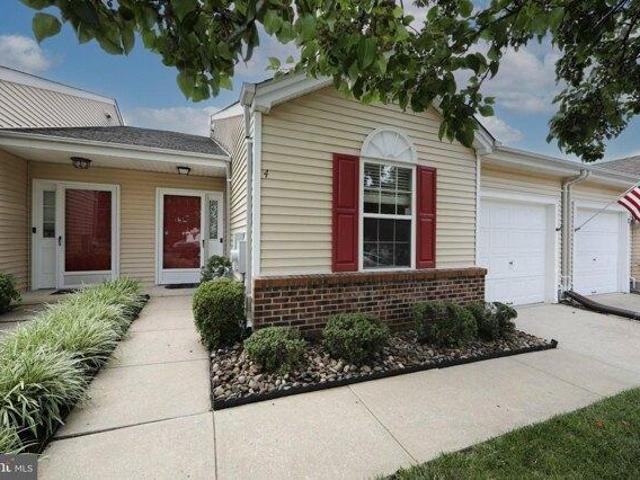 House for sale in Mount Laurel, New Jersey