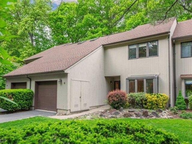 House for sale in Mountain Lakes, New Jersey