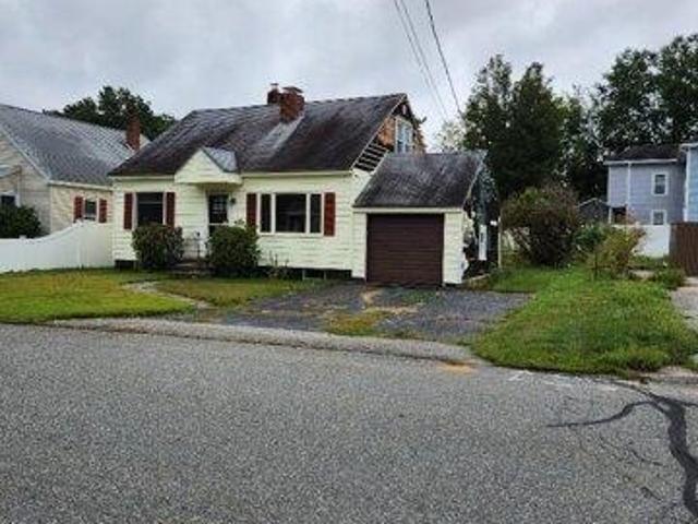 House for sale in New Hampshire