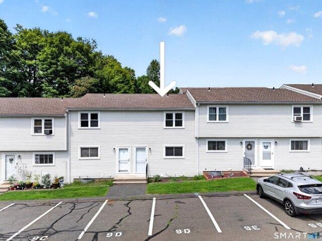 House for sale in Beacon Falls, Connecticut