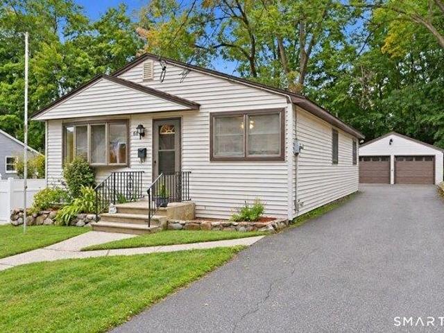 House for sale in Platts Mills, Naugatuck