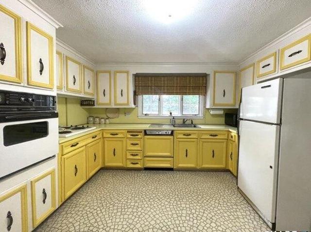 House for sale in New Britain, Connecticut