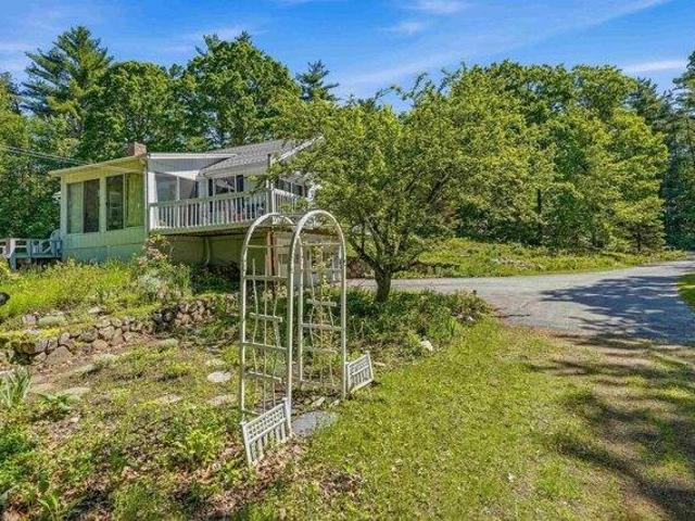House for sale in New Hampshire