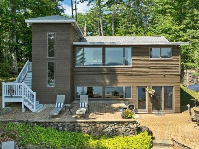 House for sale in New Hampshire