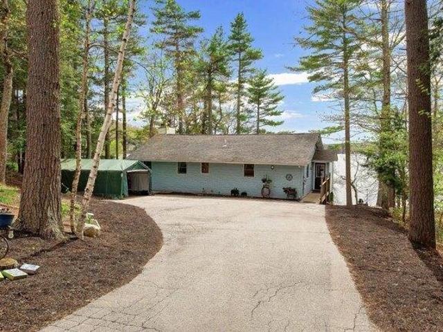 House for sale in New Hampshire