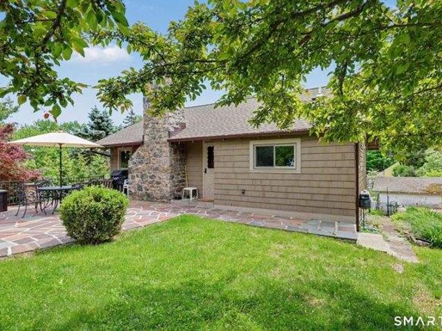 House for sale in New Fairfield, Connecticut