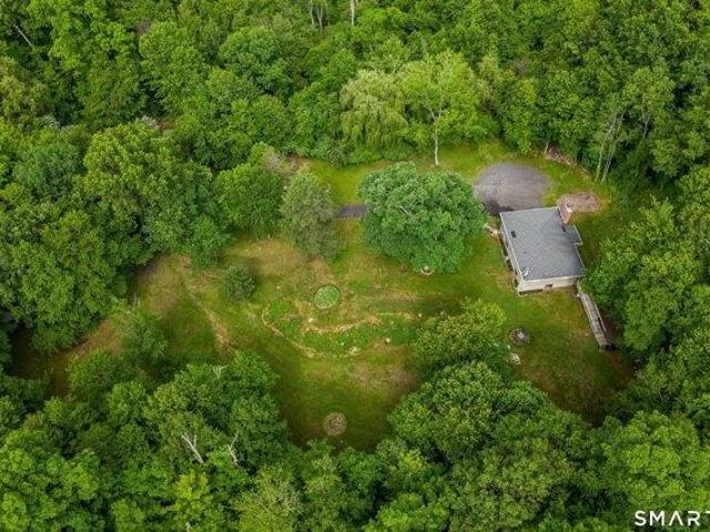 House for sale in New Fairfield, Connecticut