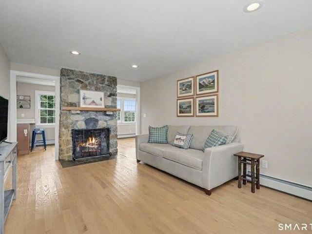 House for sale in Candlewood Knolls, New Fairfield