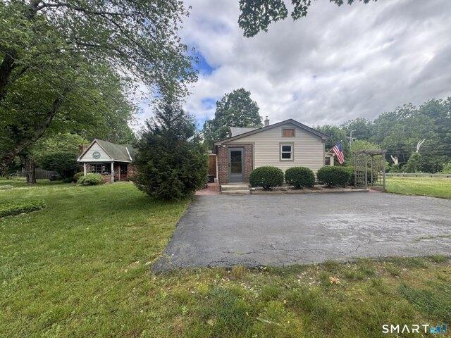 House for sale in New Hartford, Connecticut