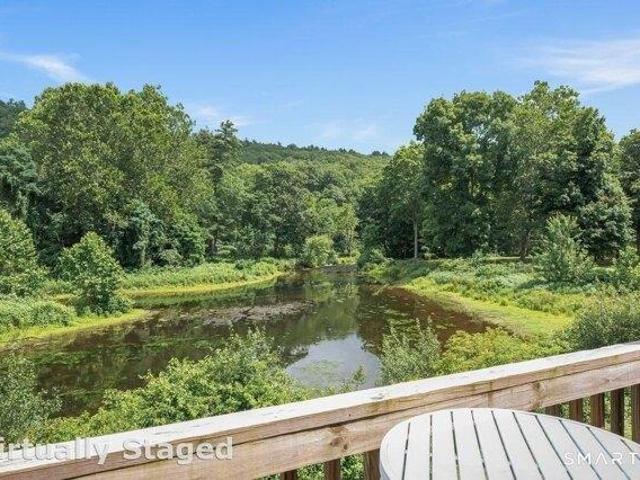House for sale in Puddle Town, New Hartford