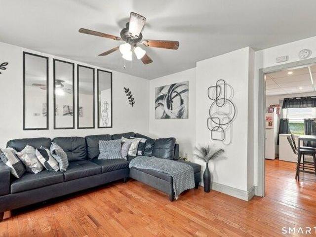 House for sale in Barnesville, New Haven