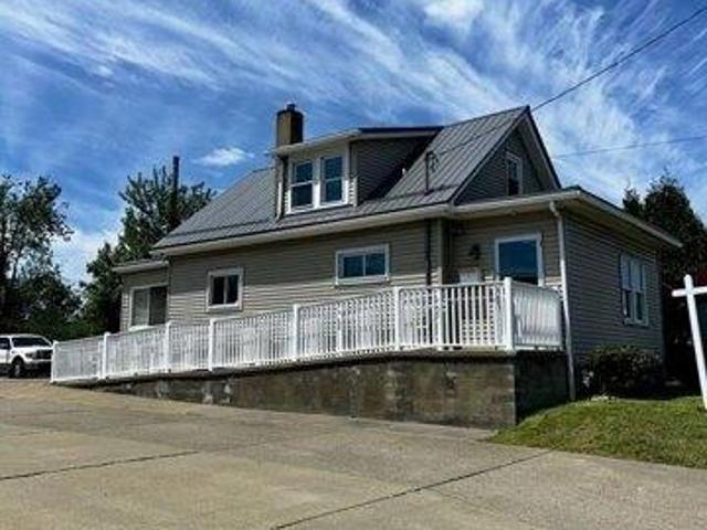 House for sale in New Kensington, Pennsylvania